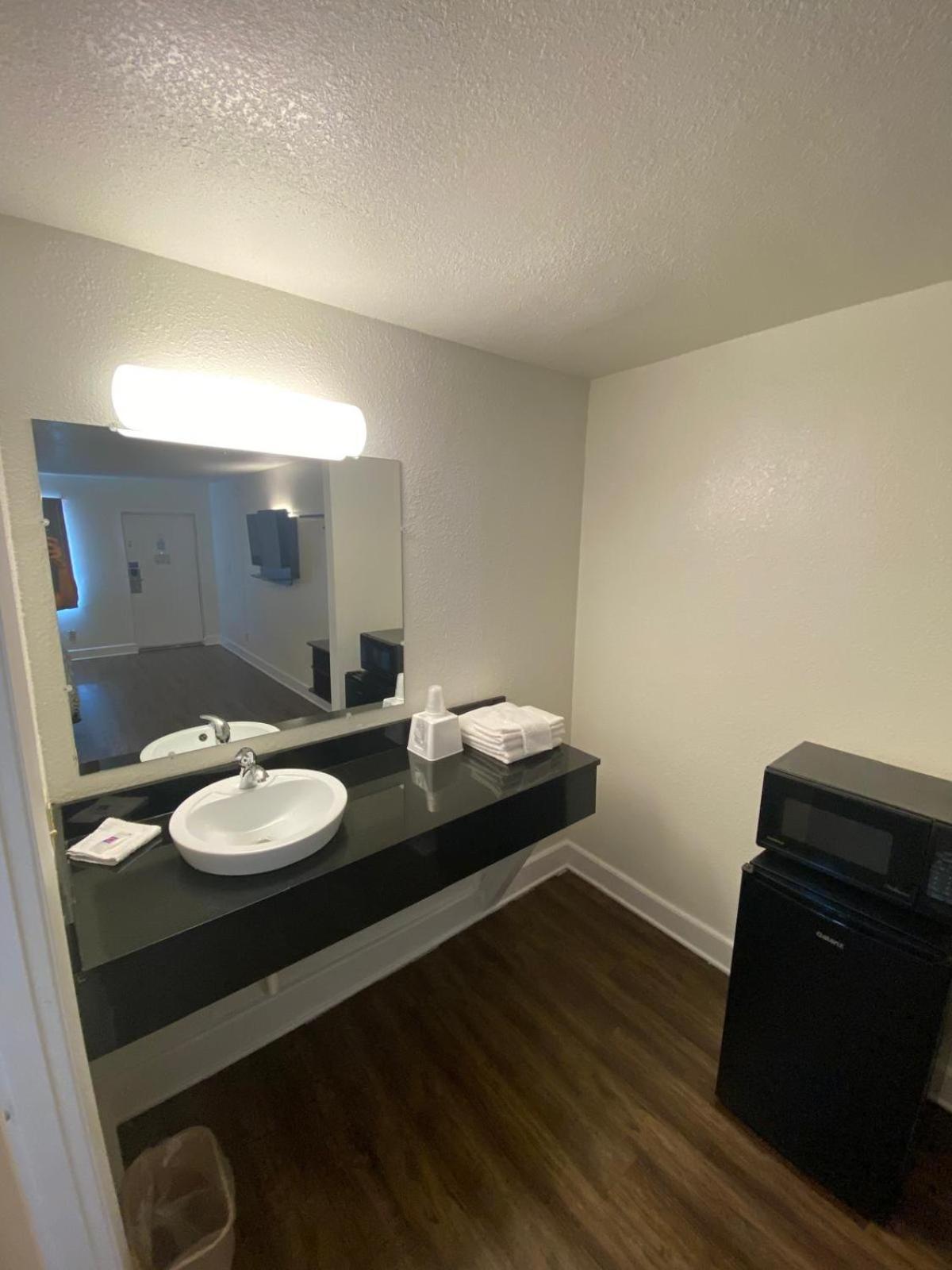 Motel 6 Manchester Tn Ngoại thất bức ảnh
